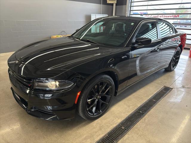 2021 Dodge Charger SXT RWD