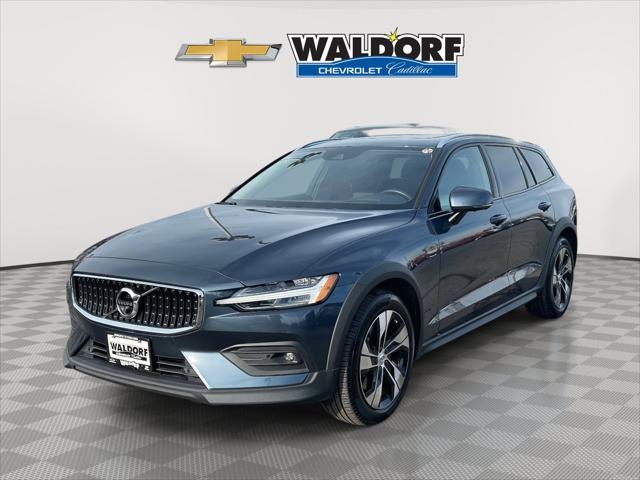 2021 Volvo V60 Cross Country T5