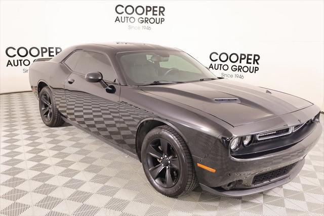 2017 Dodge Challenger SXT
