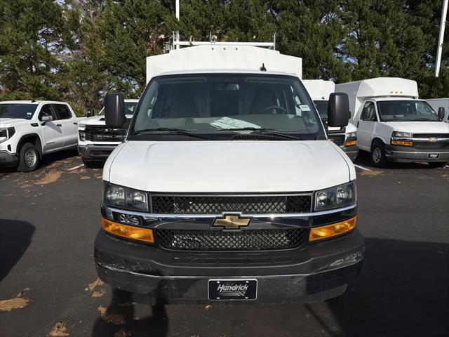 2025 Chevrolet Express Cutaway Work Van