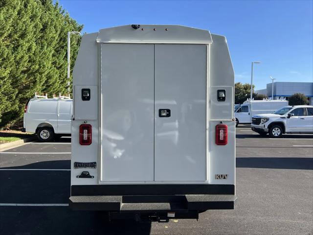 2025 Chevrolet Express Cutaway Work Van