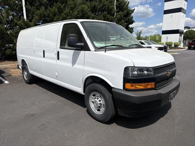 2025 Chevrolet Express Cargo Van RWD 2500 Extended Wheelbase WT