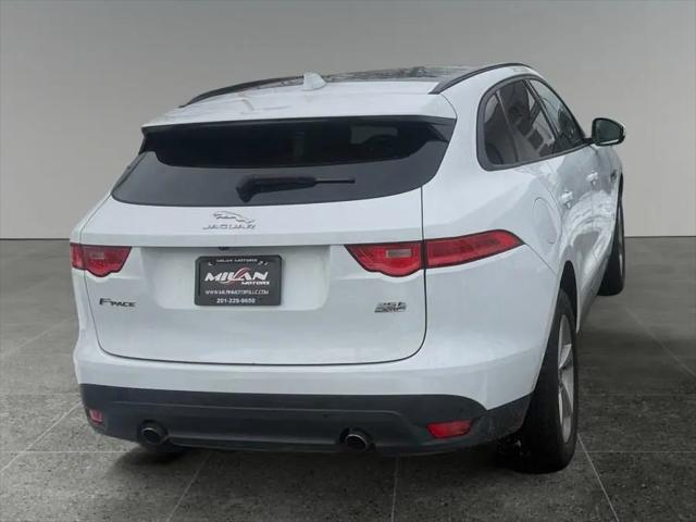 2018 Jaguar F-PACE 25t Premium