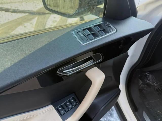 2018 Jaguar F-PACE 25t Premium