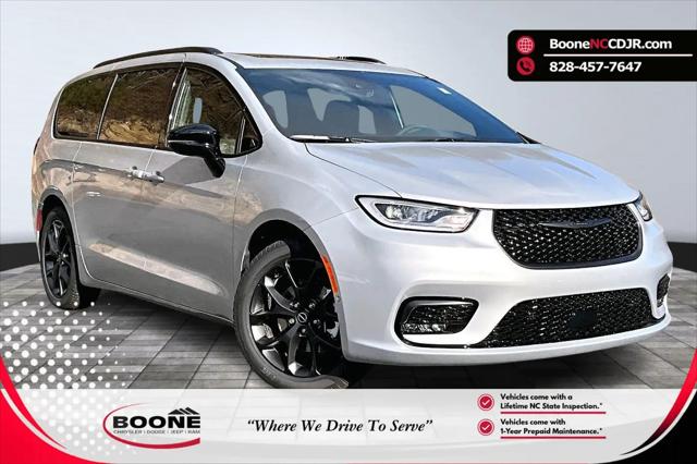 2026 Chrysler Pacifica Limited for sale in Boone, NC
