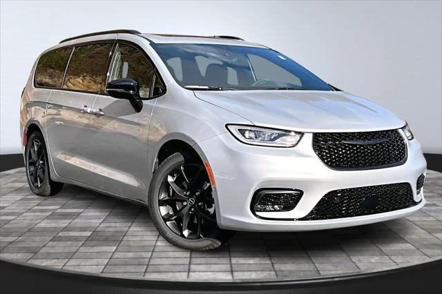 2026 Chrysler Pacifica Limited for sale in Boone, NC