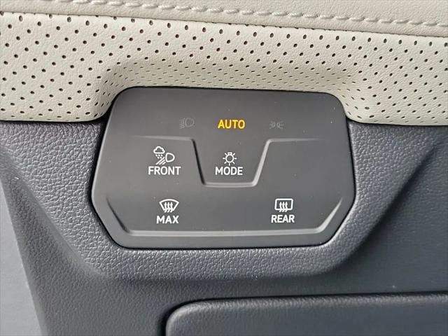 2026 Volkswagen Atlas Cross Sport SEL Premium R-Line