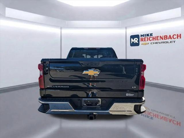 2026 Chevrolet Silverado 1500 4WD Crew Cab Standard Bed LT