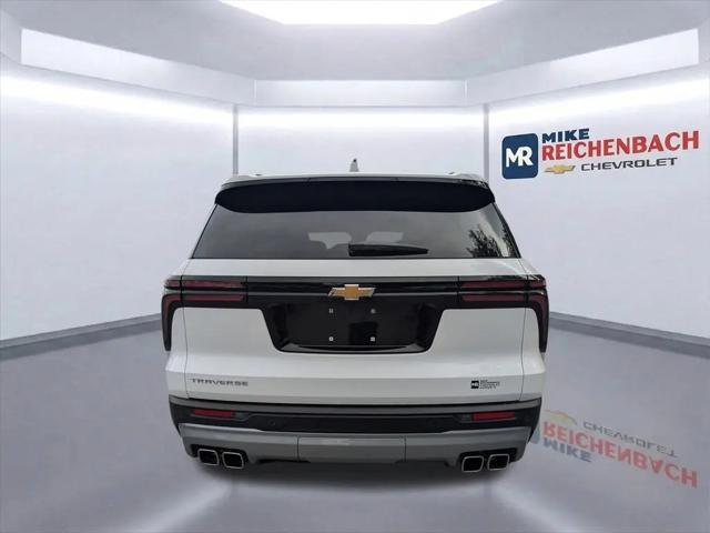 2026 Chevrolet Traverse FWD LT