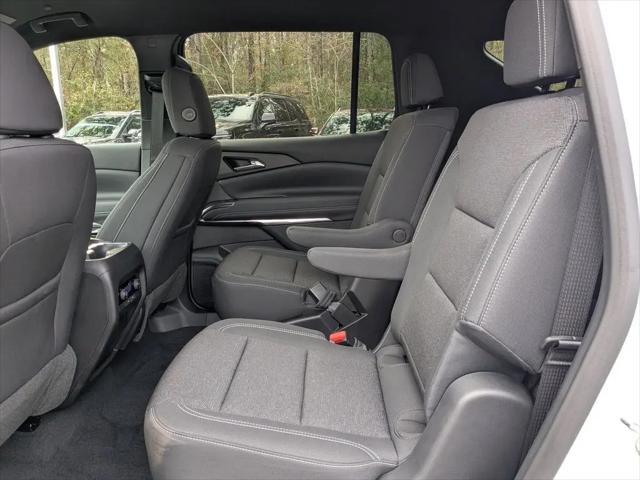 2026 Chevrolet Traverse FWD LT