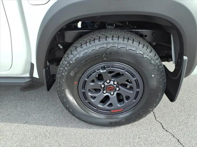 2026 Nissan Frontier Crew Cab PRO-4X 4x4