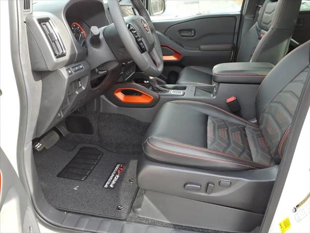 2026 Nissan Frontier Crew Cab PRO-4X 4x4