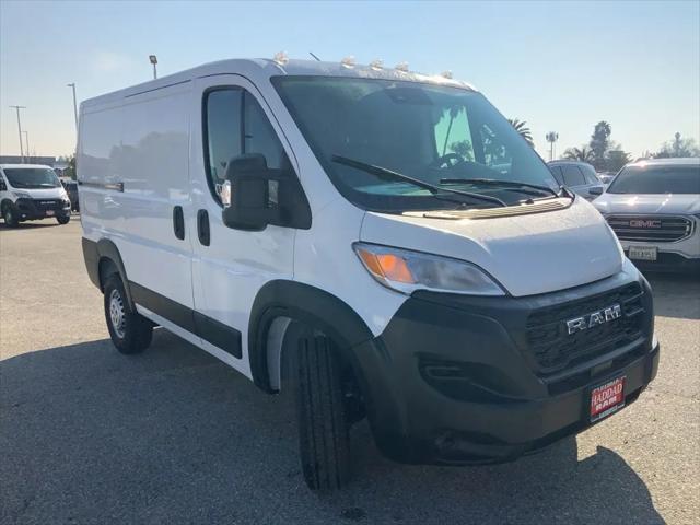 2026 Ram ProMaster Cargo Van Tradesman Low Roof 118" WB w/Pass Seat