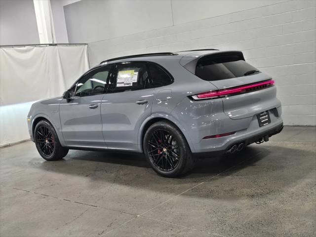 2026 Porsche Cayenne E-Hybrid S