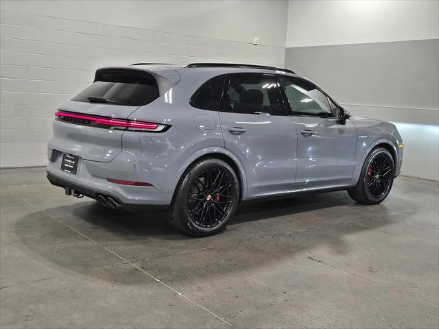 2026 Porsche Cayenne E-Hybrid S