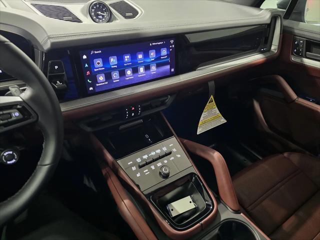 2026 Porsche Cayenne E-Hybrid S