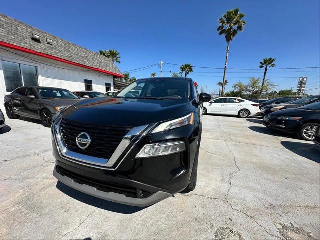 2021 Nissan Rogue SV FWD