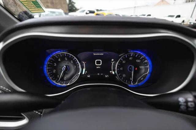 2026 Chrysler Pacifica Select AWD