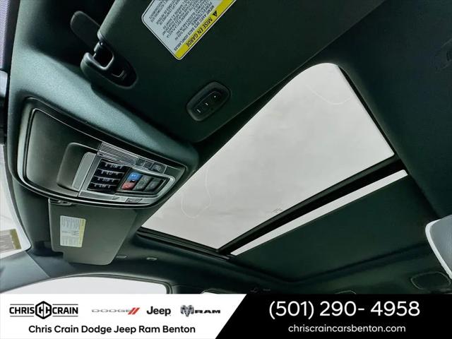 2026 Ram 1500 Laramie Crew Cab 4x4 5'7" Box