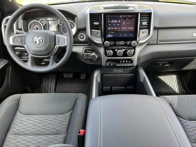 2026 Ram 1500 Big Horn Crew Cab 4x4 5'7" Box