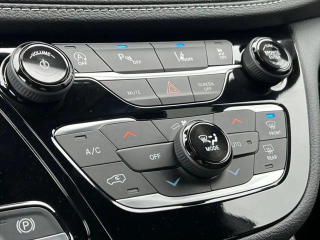2026 Chrysler Pacifica Limited AWD