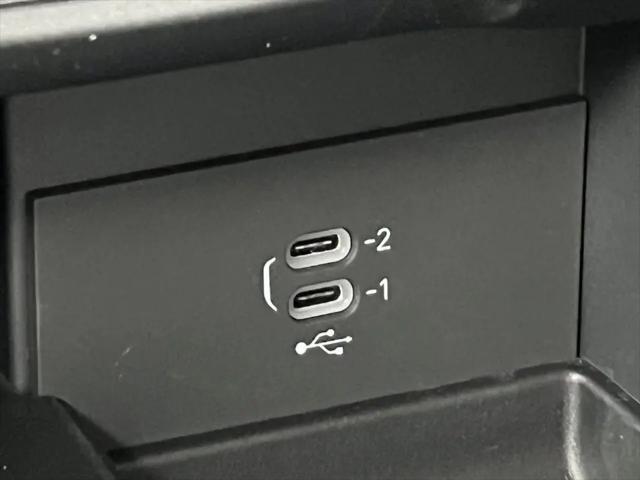 2026 Chrysler Pacifica Limited AWD