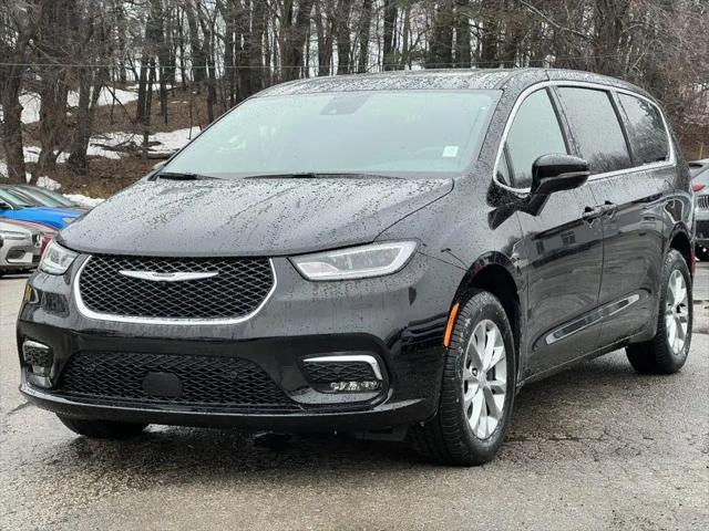 2026 Chrysler Pacifica Limited AWD