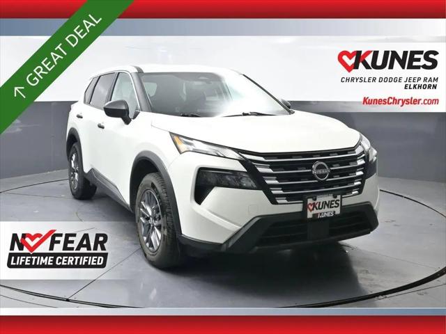 2024 Nissan Rogue S Intelligent AWD for sale in Elkhorn, WI