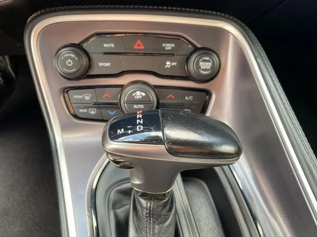 2021 Dodge Challenger SXT AWD
