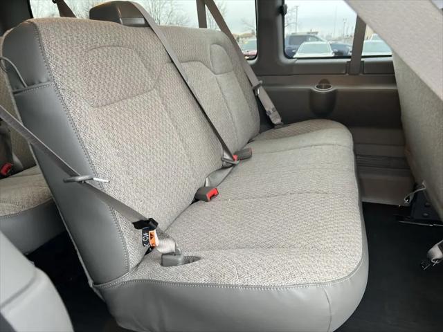 2025 Chevrolet Express Passenger RWD 3500 Extended Wheelbase LS