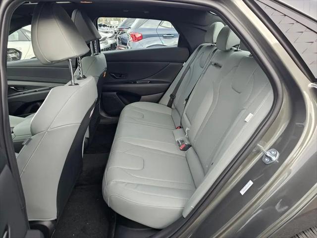 2026 Hyundai Elantra Hybrid Limited