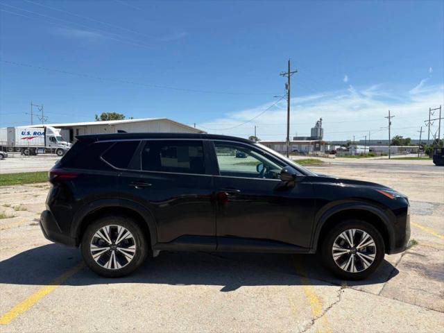 2022 Nissan Rogue SV Intelligent AWD