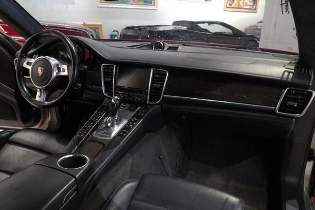 2011 Porsche Panamera Turbo