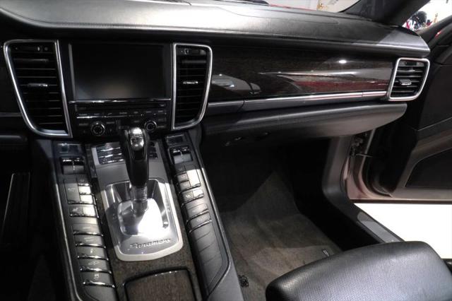 2011 Porsche Panamera Turbo