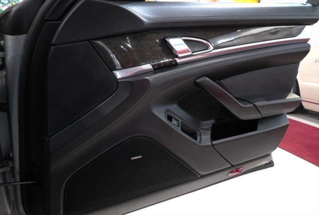 2011 Porsche Panamera Turbo