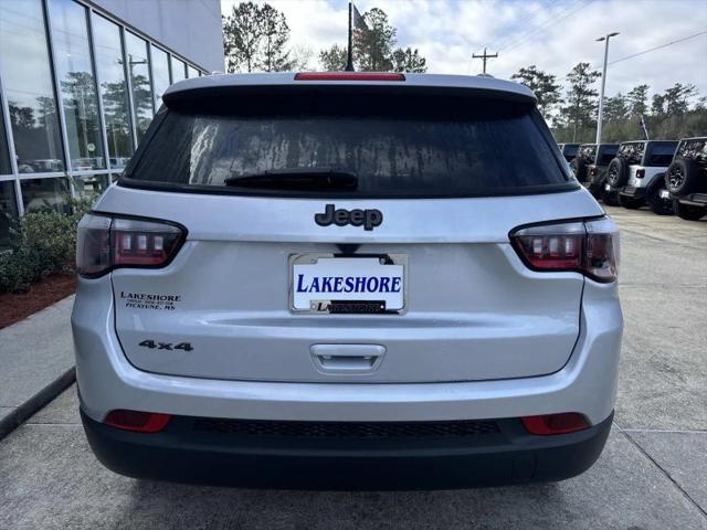 2026 Jeep Compass Latitude Altitude