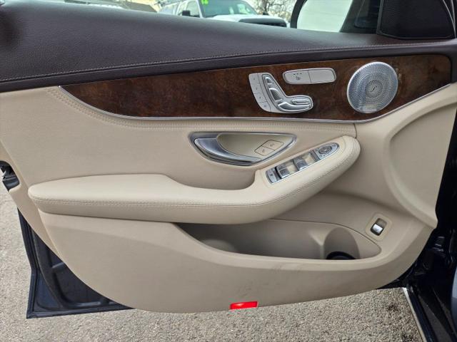 2016 Mercedes-Benz C-CLASS C 300 4MATIC