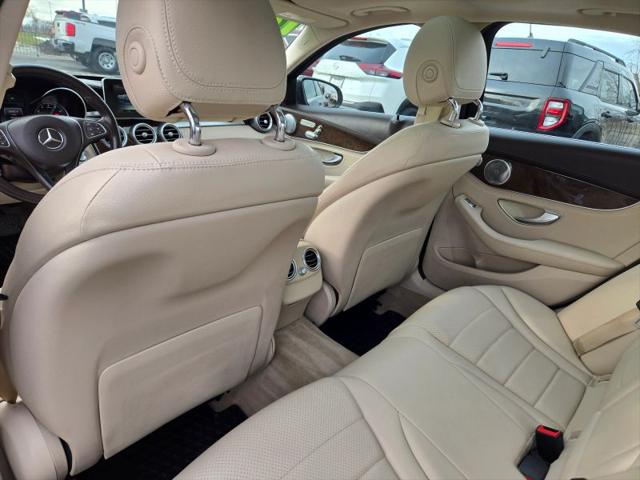 2016 Mercedes-Benz C-CLASS C 300 4MATIC