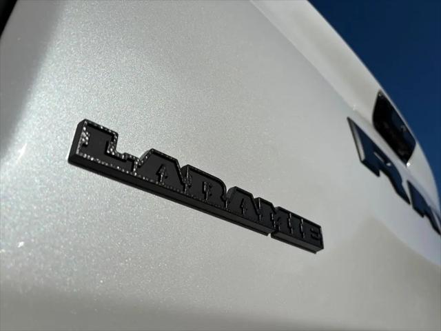 2026 Ram 1500 Laramie Crew Cab 4x4 5'7" Box