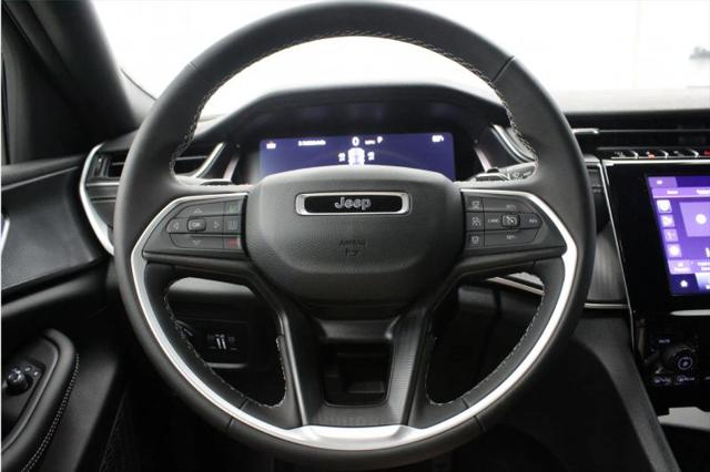 2025 Jeep Grand Cherokee Laredo X 4x2