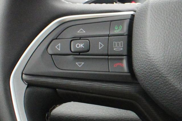 2025 Jeep Grand Cherokee Laredo X 4x2