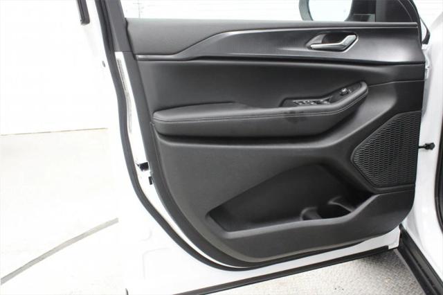 2025 Jeep Grand Cherokee Laredo X 4x2