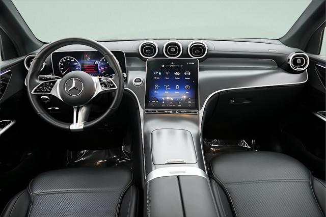 2024 Mercedes-Benz GLC SUV