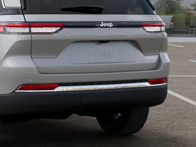 2025 Jeep Grand Cherokee Laredo X 4x2