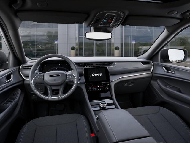 2025 Jeep Grand Cherokee Laredo X 4x2