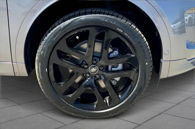 2025 Land Rover Discovery Sport S