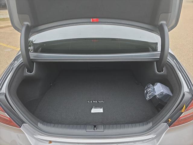 2026 Genesis G70 2.5T RWD