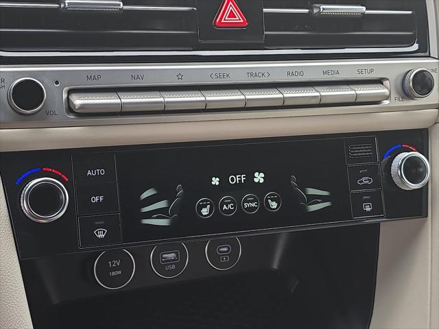 2026 Genesis G70 2.5T RWD