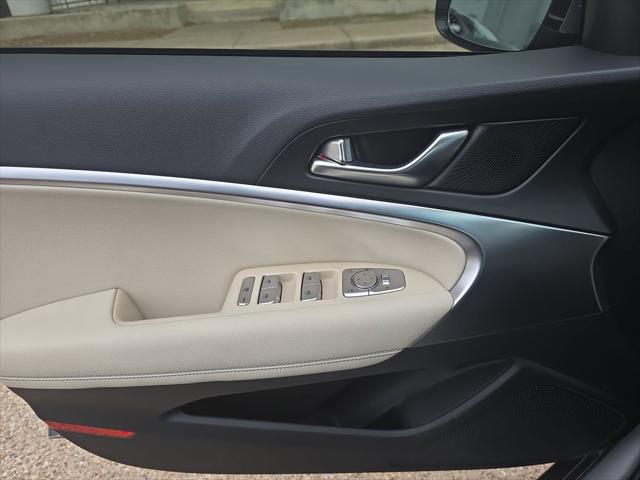 2026 Genesis G70 2.5T RWD