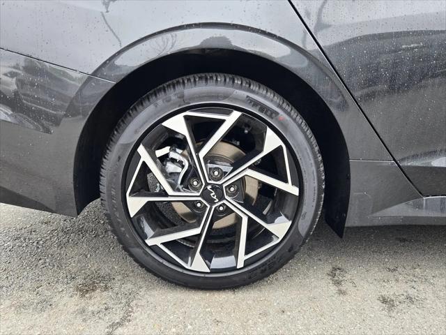 2026 Kia K5 EX